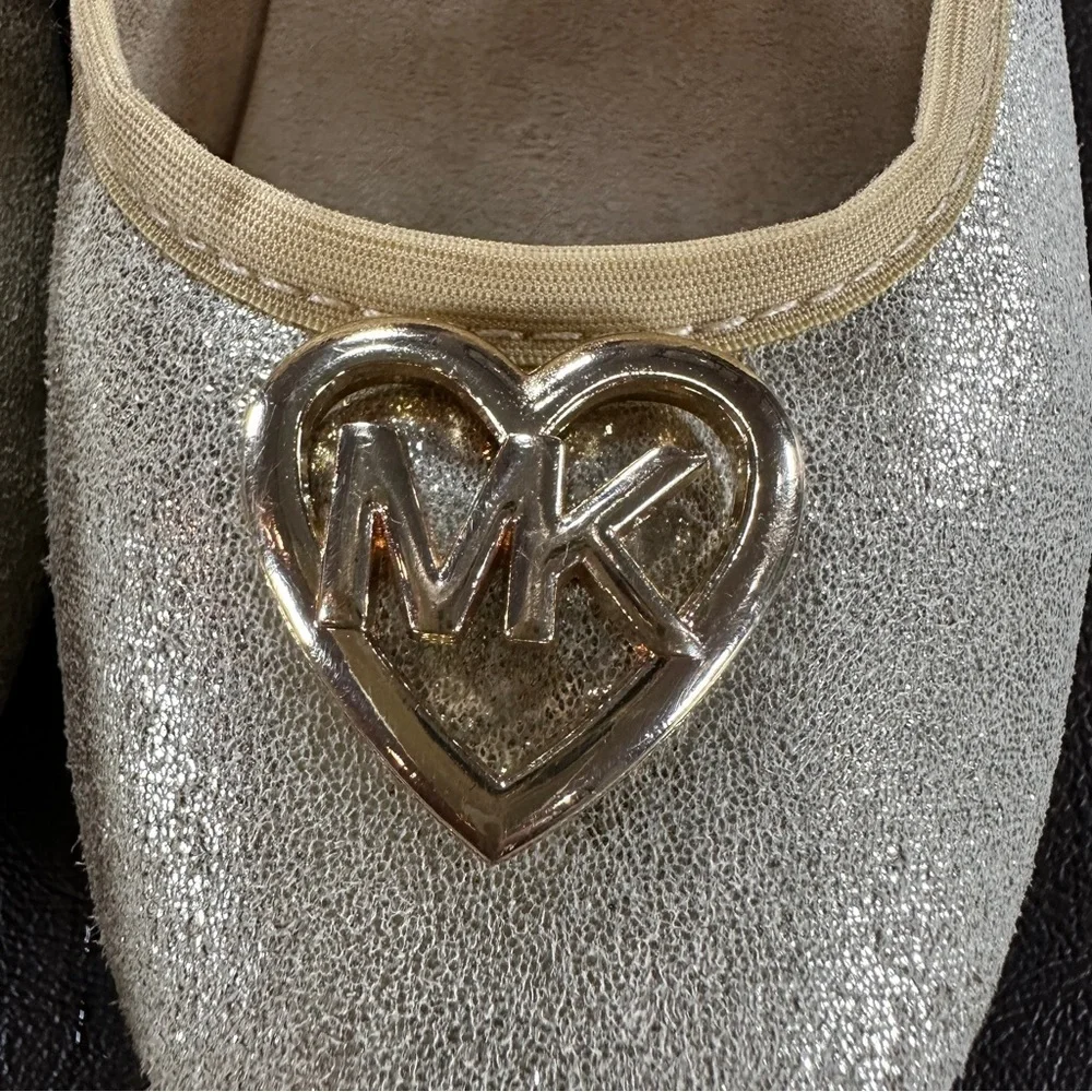 Michael Kors Faye Nollie Gold Heart Accent Flats Girls Sz 1